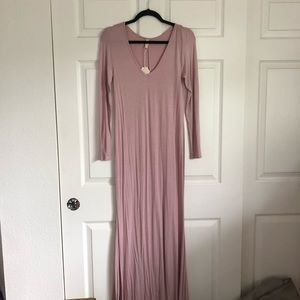 V neck, long sleeve maxi dress